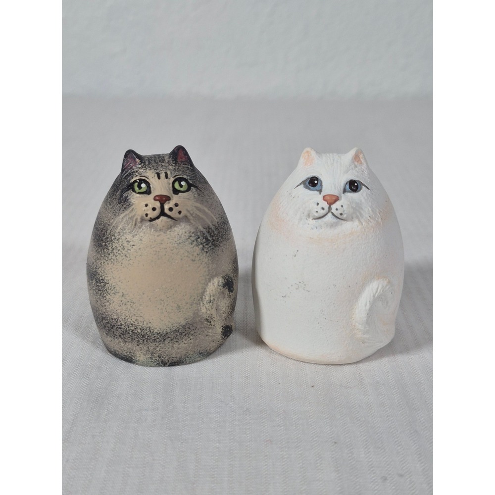 Vintage Hand Painted Ceramic Cat Figurines Grey Tabby White Cat Set of 2